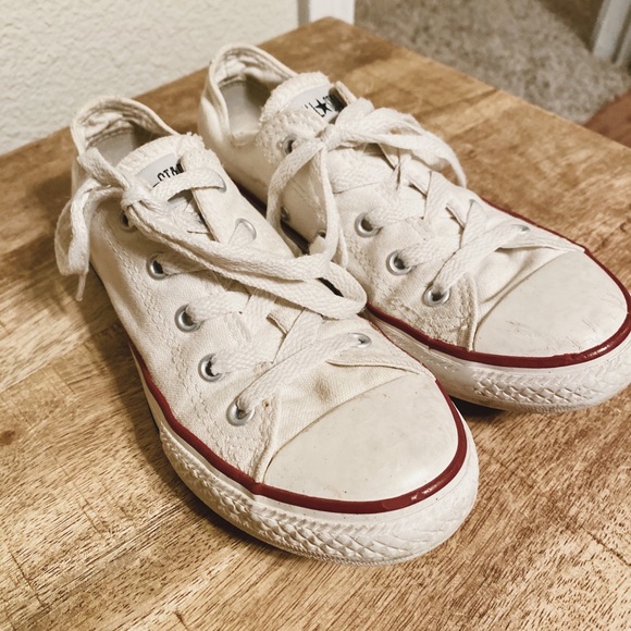 Girls’ Converse All Star, Good Condition, sz 2.5 - Picture 3 of 4